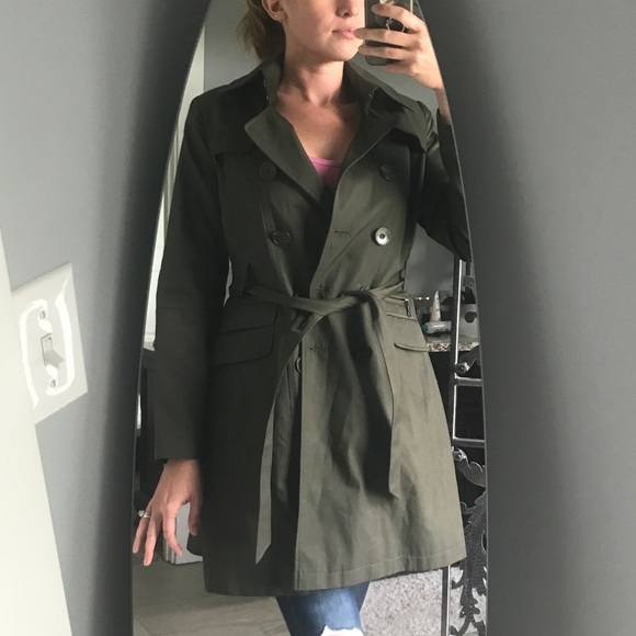 DNKY Jackets & Blazers - DKNY Hunter Green Trench Coat